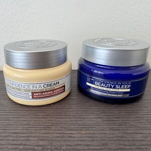 Brand new IT Cosmetics confidence in cream and beauty sleep